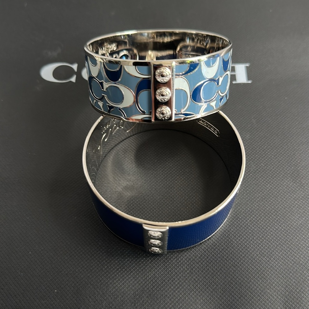 Coach horse and carriage and Cc Blue bracelet Duo. - Picture 3 of 16